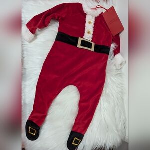 LAST ONE Zara Christmas Collection Baby Velour Santa Suit Outfit 1-6 mos New!